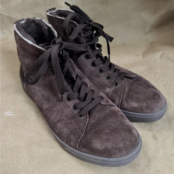 UGG Chocolate Brown Suede & Leather Lined Hi Top Sneakers. Size 9/EU 40 - Picture 1 of 10